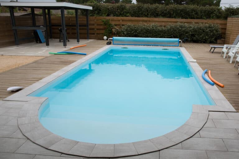 How much water should a pool lose